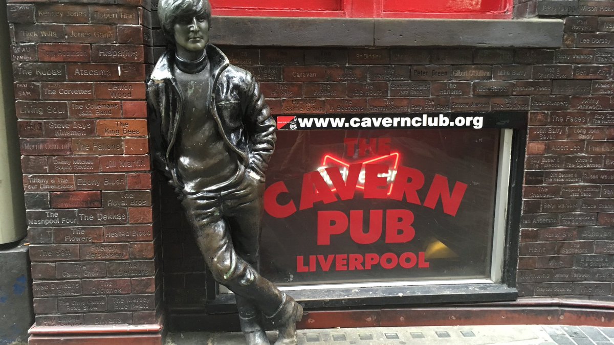 イギリス ×The Beatles 

過去に二度訪れたビートルズの故郷Liverpool 。ロンドンから日帰りでしか行ったことがないけど、今度行く時はビートルズ以外の魅力をゆっくりと堪能したい😊

 #私の見つけたイギリス
#CultureConnectsUs