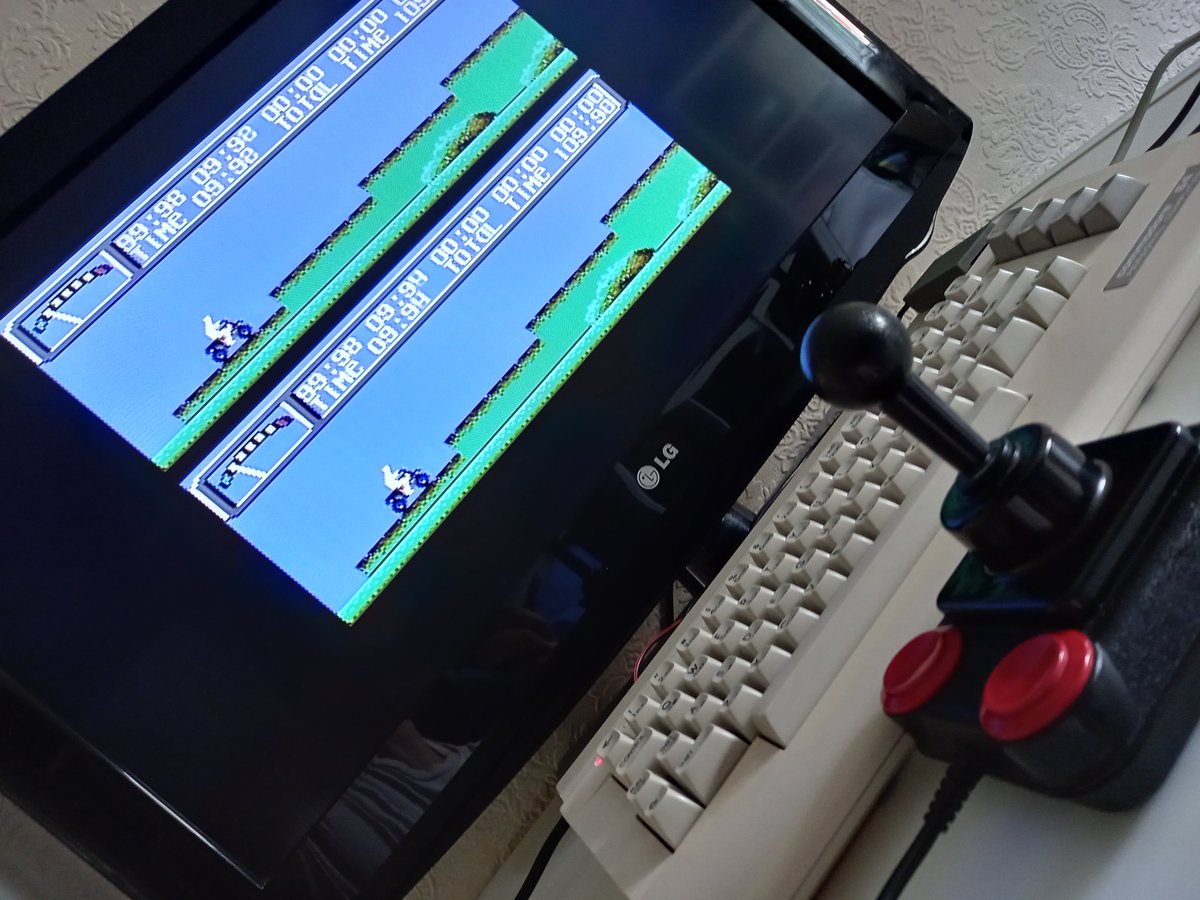 bobbus74's tweet photo. Today in the #WeekOfC64 I'm revisiting a #Mastertronic classic, #Kikstart 2. Countless hours lost to this with my friends back in the late eighties. #c64 https://t.co/YS1rwEIa2U