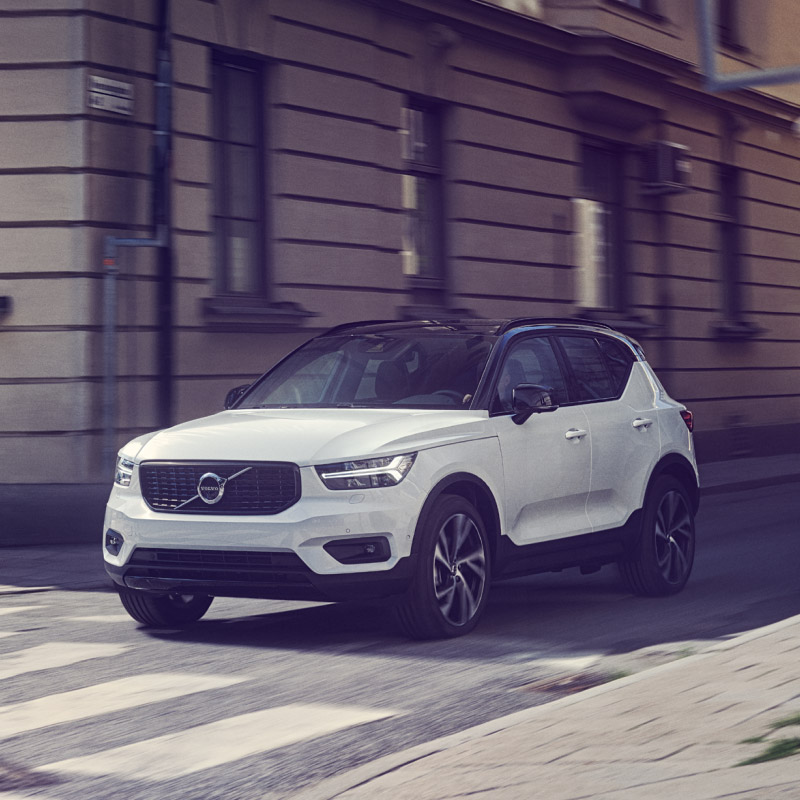 VolvoCarRus's tweet photo. Volvo XC40 с системой City Safety от 2 400 000 руб. Узнайте больше.