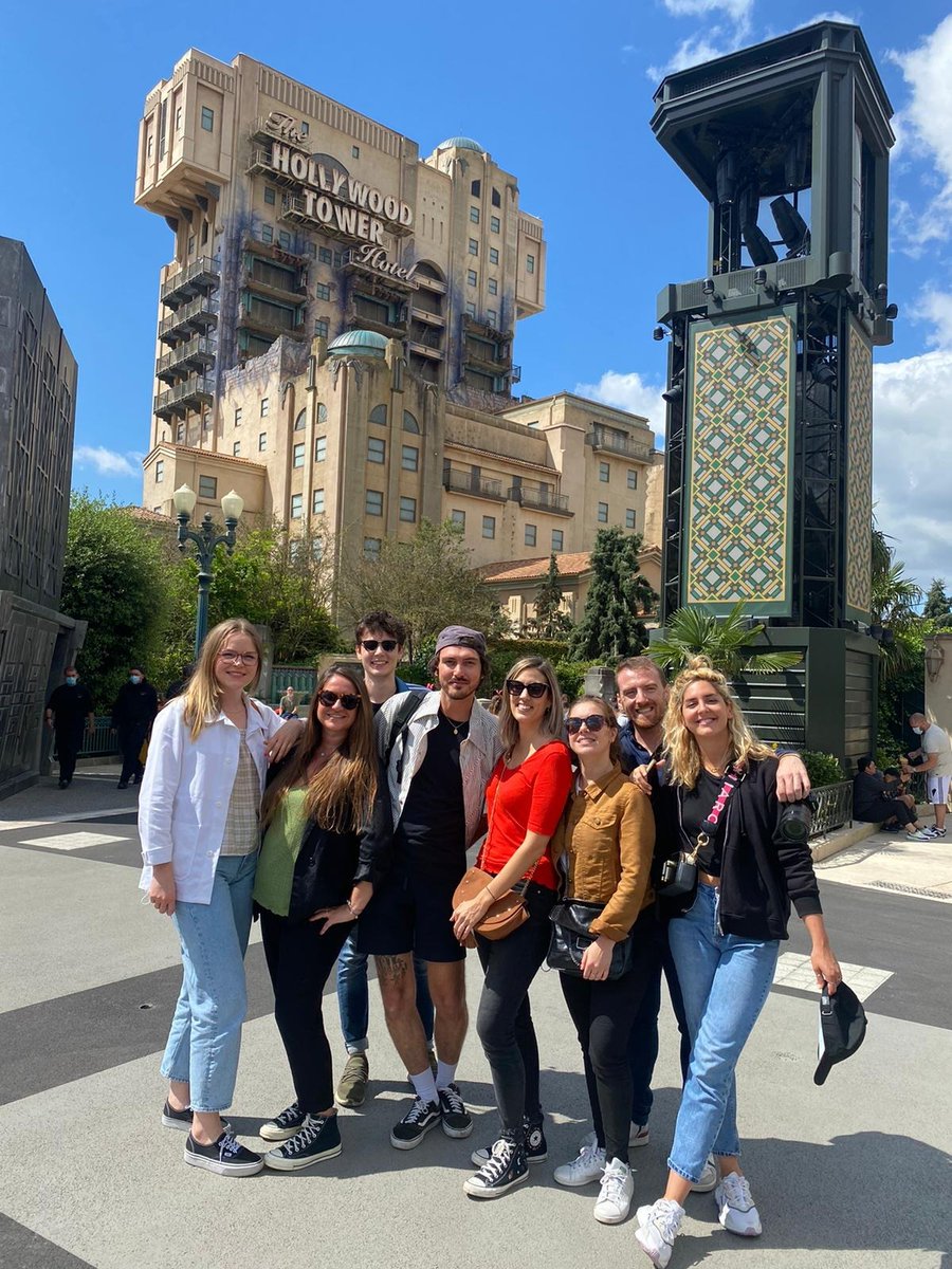 L'été bat son plein et pour l'occasion on s'est offert une belle journée d'équipe à <a href="/DisneylandParis/">Disneyland Paris</a> ! ☀ L'occasion de tous se retrouver et se ressourcer dans un cadre ludique ! Le mois d'août et la rentrée annoncent de nombreux beaux projets dont il nous tarde de vous parler !