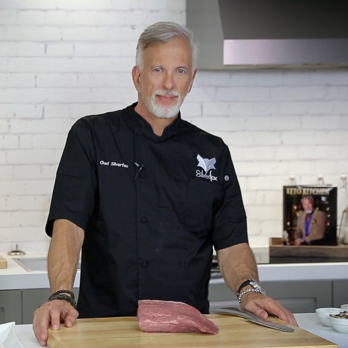 chefsilverfox's tweet photo. There's nothing better than celebrating an amazing week with a delicious Herb Slow Roasted Pork Belly prepared by Keto Chef Alex Silverfox https://t.co/8ZAAarXm5c 😍
#ketomeals #ketorecipes #ketolifestyle #KETOCHEF #ketochefalexsilverfox #tvshow ketokitchenwithchefsilverfox https://t.co/p3v2qfDAOS