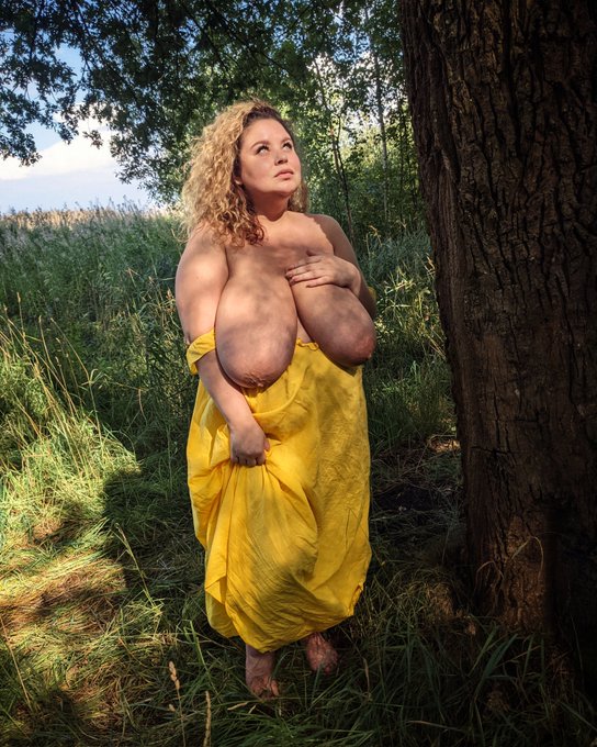 Forest nymph 🌳🌲🍒🤗 https://t.co/0H5MvIlVCw<a href="/tag/curvy"class="tags"><span>#curvy</span></a><a href="/tag/thick"class="tags"><span>#thick</span></a><a href="/tag/bbw"class="tags"><span>#bbw</span></a><a href="/tag/bigboobs"class="tags"><span>#bigboobs</span></a><a href="/tag/busty"class="tags"><span>#busty</span></a><a href="/tag/milf"class="tags"><span>#milf</span></a><a href="/tag/hu"class="tags"><span>#hu</span></a>