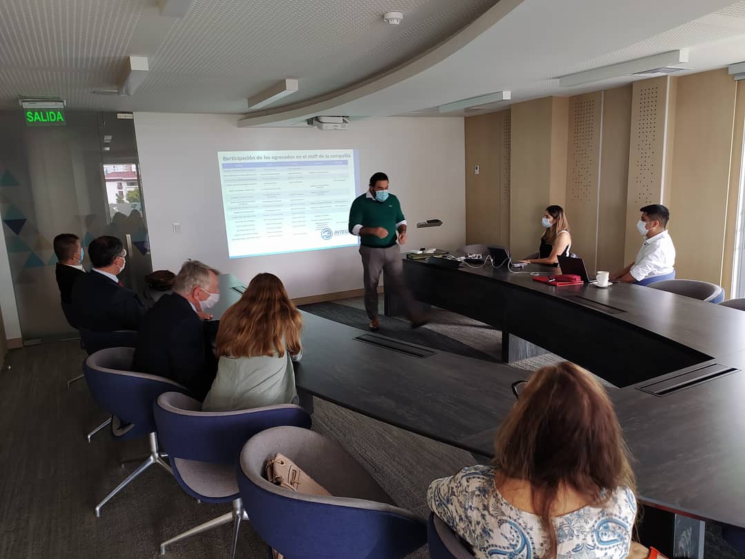 Integra_S_A's tweet photo. Visita de representantes de pregrado y maestrías en Ing Física, Sistemas y Computación de @UTPereira y de Asociación para la Educación de Ingeniería de Rusia (AEER) bajo sello EUR ACE, a raíz de proceso acreditación internacional que adelanta la U. Alianza Empresa - Universidad. https://t.co/he3B1F2A5u