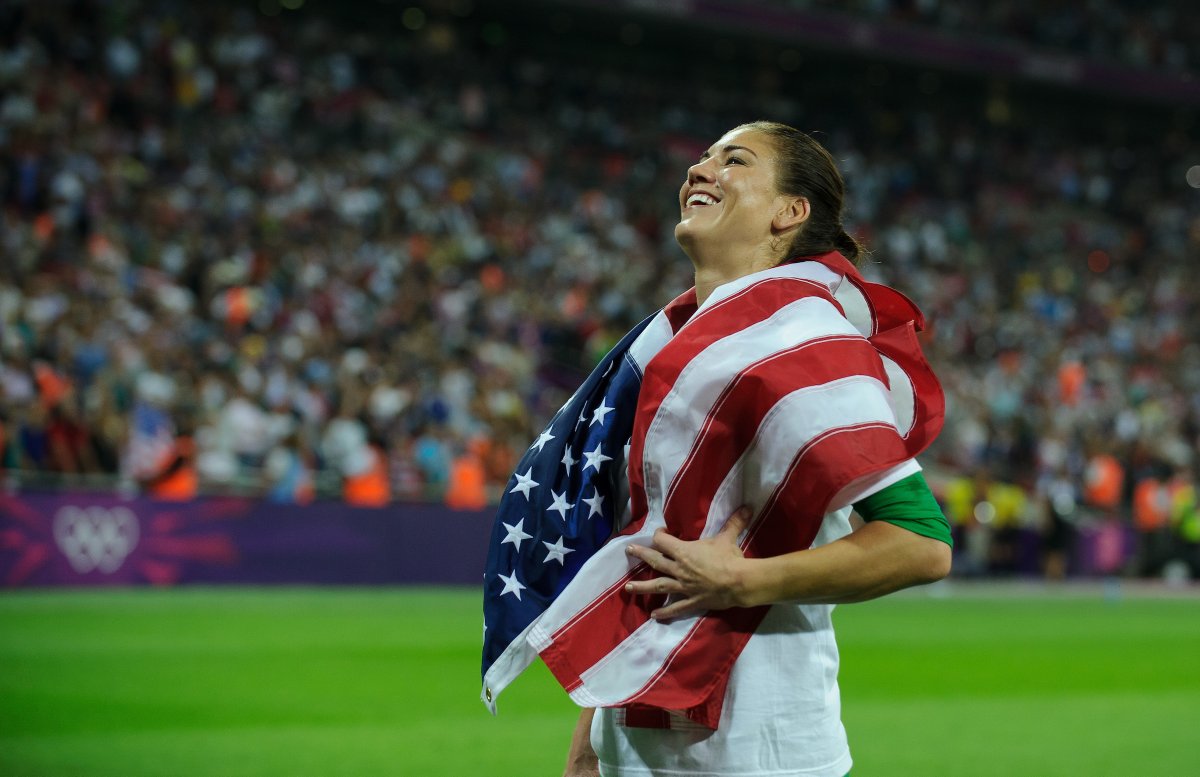 USWNT's tweet photo. July 30 = a pretty great day for 🇺🇸 goalkeepers! Wishing a very happy birthday to Olympic and @FIFAWWC champion @hopesolo! 🎉 https://t.co/2x9jmYljHi