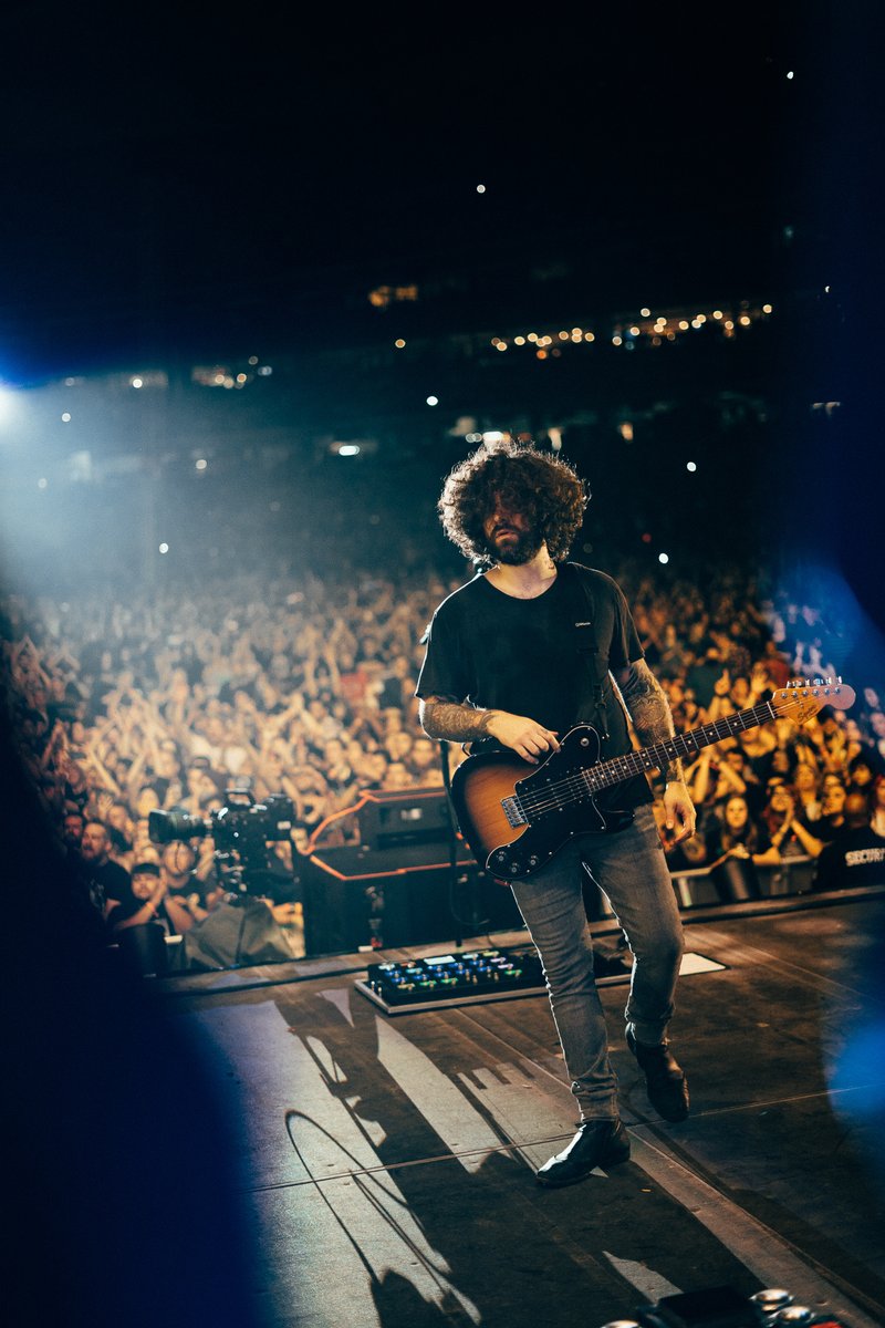 falloutboy's tweet image. andddd back to Texas for some Houston fun 😜

📸 @ElliottIngham