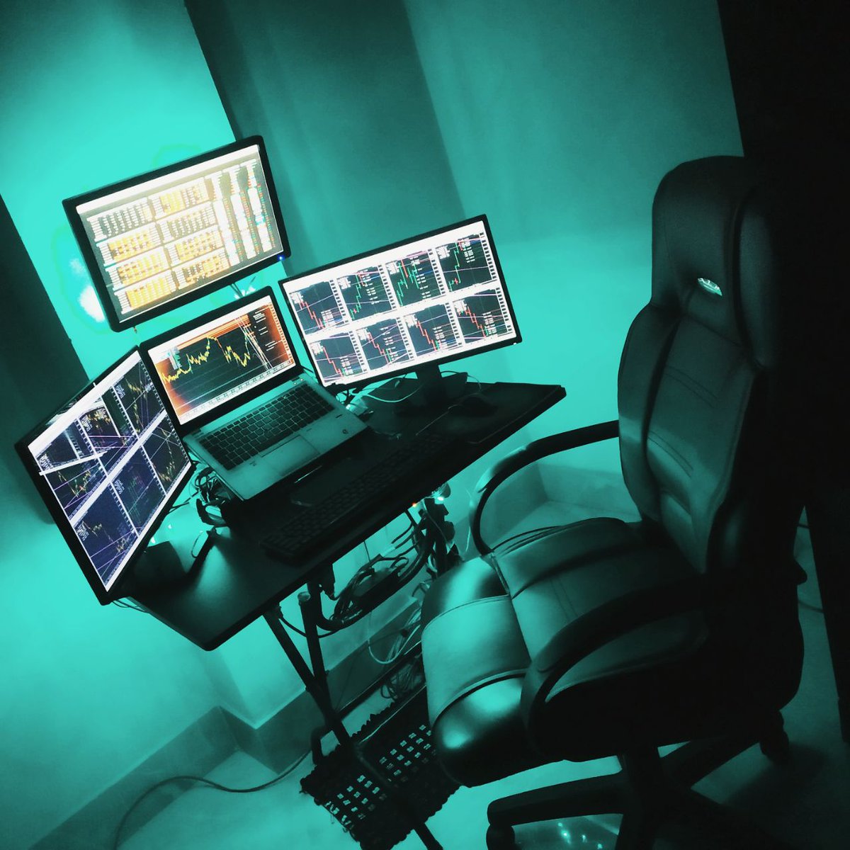 fxr00t_mh's tweet image. Fund Management Service Available !!! 

Personal Fund
Private Fund
Company Fund

Profit Share 50/50 

{Money Management + Price/Action + Supply/Demand}

Its time to Get Earn More &amp;amp;More, Contact me Asap !!!!

#Whatsapp - +8801775090117