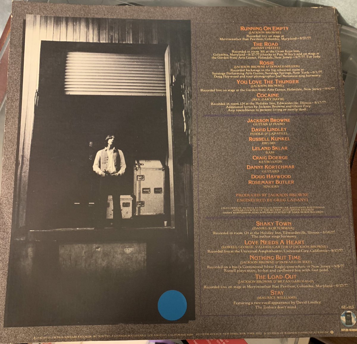 DadsAlbums's tweet image. Killin’ it with the @JacksonBrowne. #RunningOnEmpty