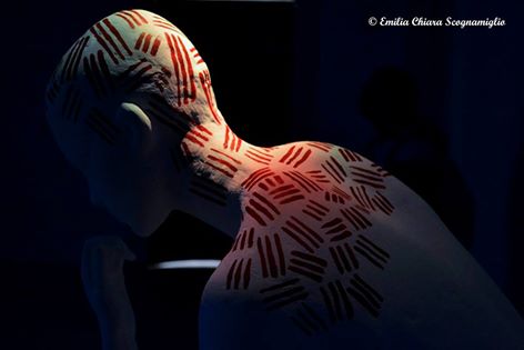 La scultura di #quantaluce - is.gd/mezAhX