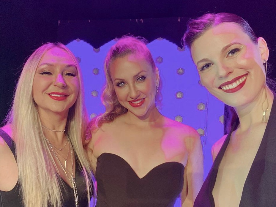 ViVA Trio tweet media