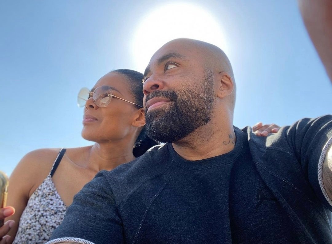 I actually can't believe this😭 My heart is so sore for the Ferguson family. My sincerest condolences💔💔. 
#RIPShonaFerguson