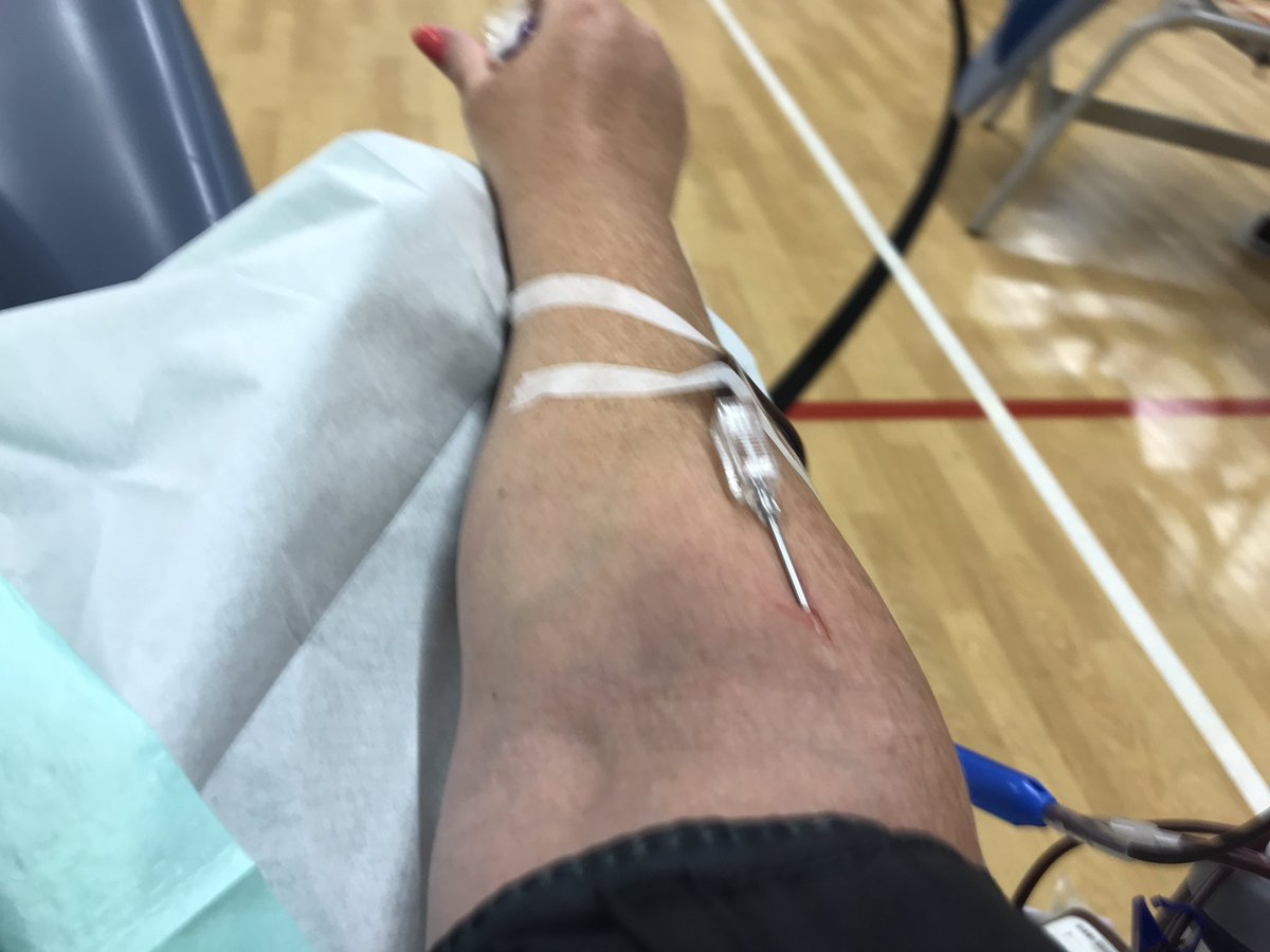 Feeling amazing - just got back from giving blood for the 19th time - the staff were amazing and so friendly and it felt so safe giving 👏👏👏<a href="/WelshBlood/">Welsh Blood 🏴󠁧󠁢󠁷󠁬󠁳󠁿</a>