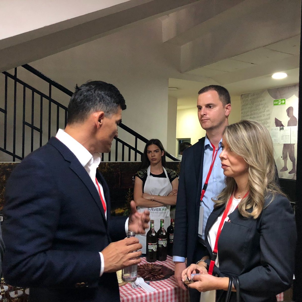 razvojna_banka's tweet photo. Danas se u Bijelom Polju @OpstinaBP održava Biznis Forum u okviru Dana dijaspore 2021, koji se realizuje pod pokroviteljstvom Uprave za saradnju sa dijasporom i IRF CG 🌏🌍🌎🇲🇪
#IRFCG https://t.co/UNP62H4JCa