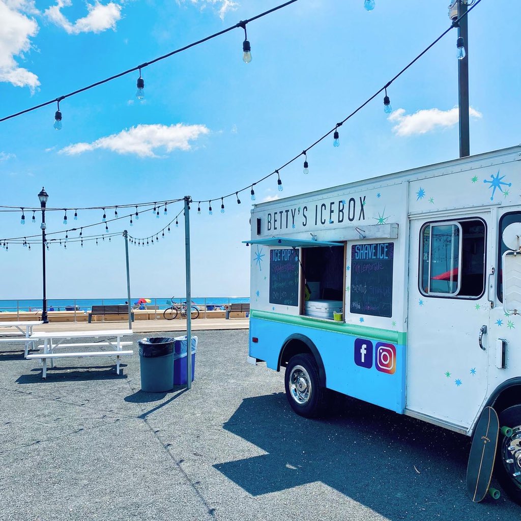 Fantastic day for a tasty bite at North Eats! 🌞😋