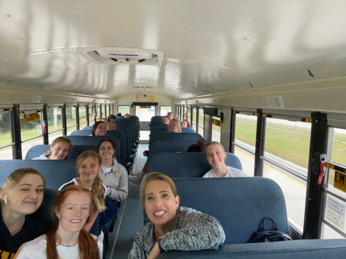 Flyer Volleyball tweet media