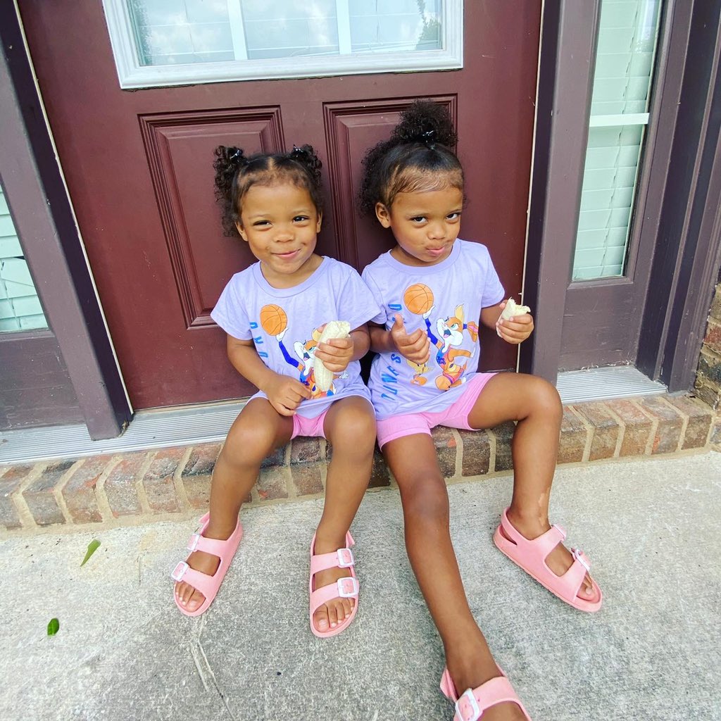 Ain’t no hood harder than parenthood 💕💪🏽 <a href="/MIKE__GOHARD/">Mike Mike</a>