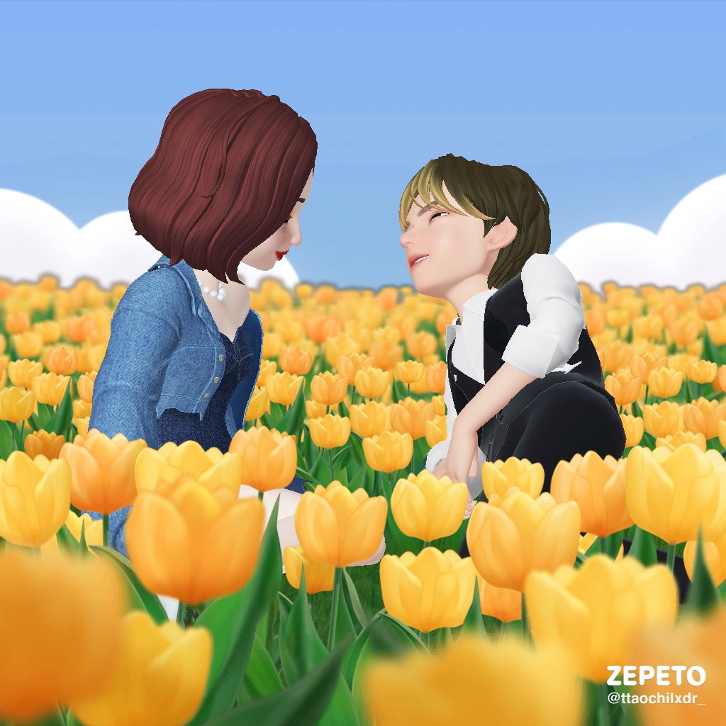 Happy bestfriend days repkambing!!

Acieee bestie, itu ceritanya gua minta temenin potong rambut tapi mbing ngantuk ditengah jalan, abis itu aku uda potong rambut trus selfie bareng, abis selfie kita ke bunga bunga nyari kepik