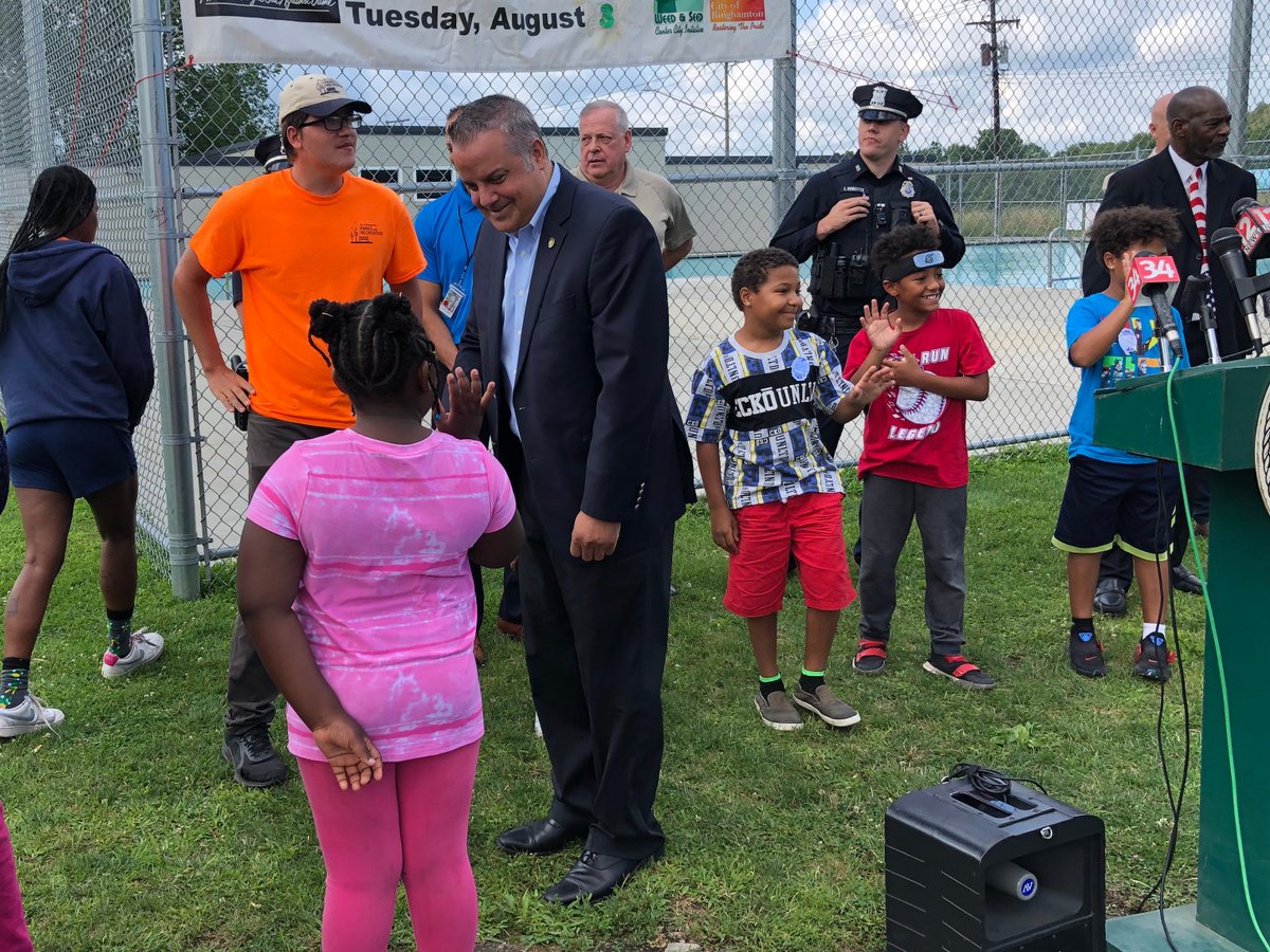 Mayor Rich David (@mayorrichdavid) on Twitter photo Today, I joined <a href="/BinghamtonPD/">Binghamton Police</a>, Rev. Henry Ausby & other local leaders to announce details of this year's National Night Out.
The event, which promotes safer neighborhoods & stronger relationships between police & residents, will be held 5-8 PM on Aug. 3 at Cheri Lindsey Park. Today, I joined <a href="/BinghamtonPD/">Binghamton Police</a>, Rev. Henry Ausby & other local leaders to announce details of this year's National Night Out.
The event, which promotes safer neighborhoods & stronger relationships between police & residents, will be held 5-8 PM on Aug. 3 at Cheri Lindsey Park.