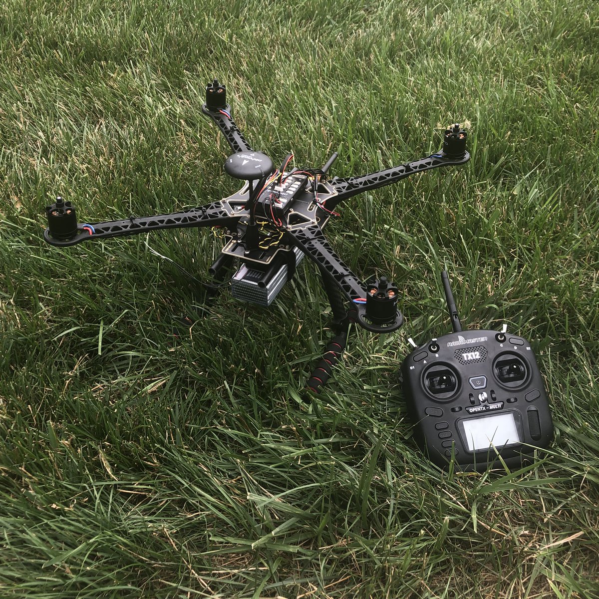 mrsnewmanmath's tweet photo. #teachersonsummerbreak This week I had the opportunity to build and fly this UAV! It was a great experience shared with @stephnku! Thank you @KSURuralED and @CReSIS for the opportunity!! Coming soon to a class near you #OHSDrones! https://t.co/8wrD8X4oky