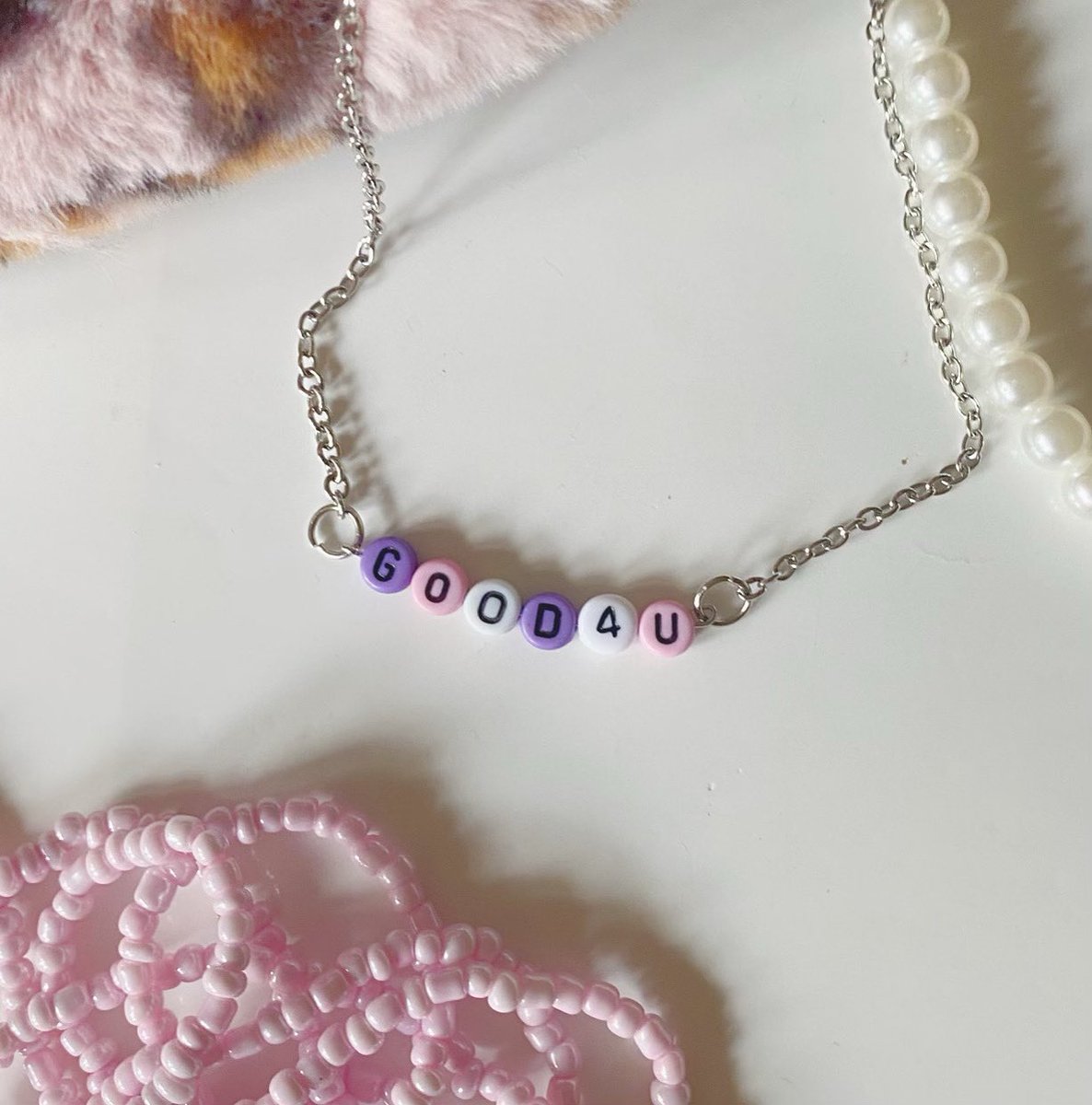 our latest addition to the store…. our good 4 u necklace ! buy it now before it runs out :)

#shoplocal #shopsmall #smallbusiness #supportsmallbusiness #supportsmallbusinesses #jewelry #jewelrydesigner #jewelryaddict #jewelrymaking #jewelryoftheday #smalljewelryshop