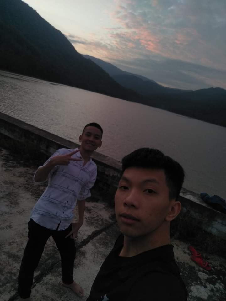 bindongoh's tweet photo. Em trai thẳng bình định áo đen 19t con cu vậg đc hk mọi người https://t.co/qAEyM1gyP6