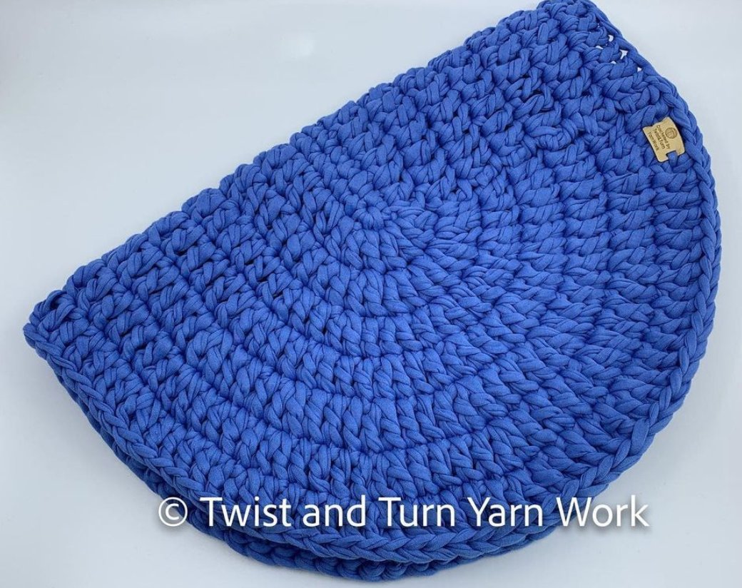 FoxYarn tweet picture