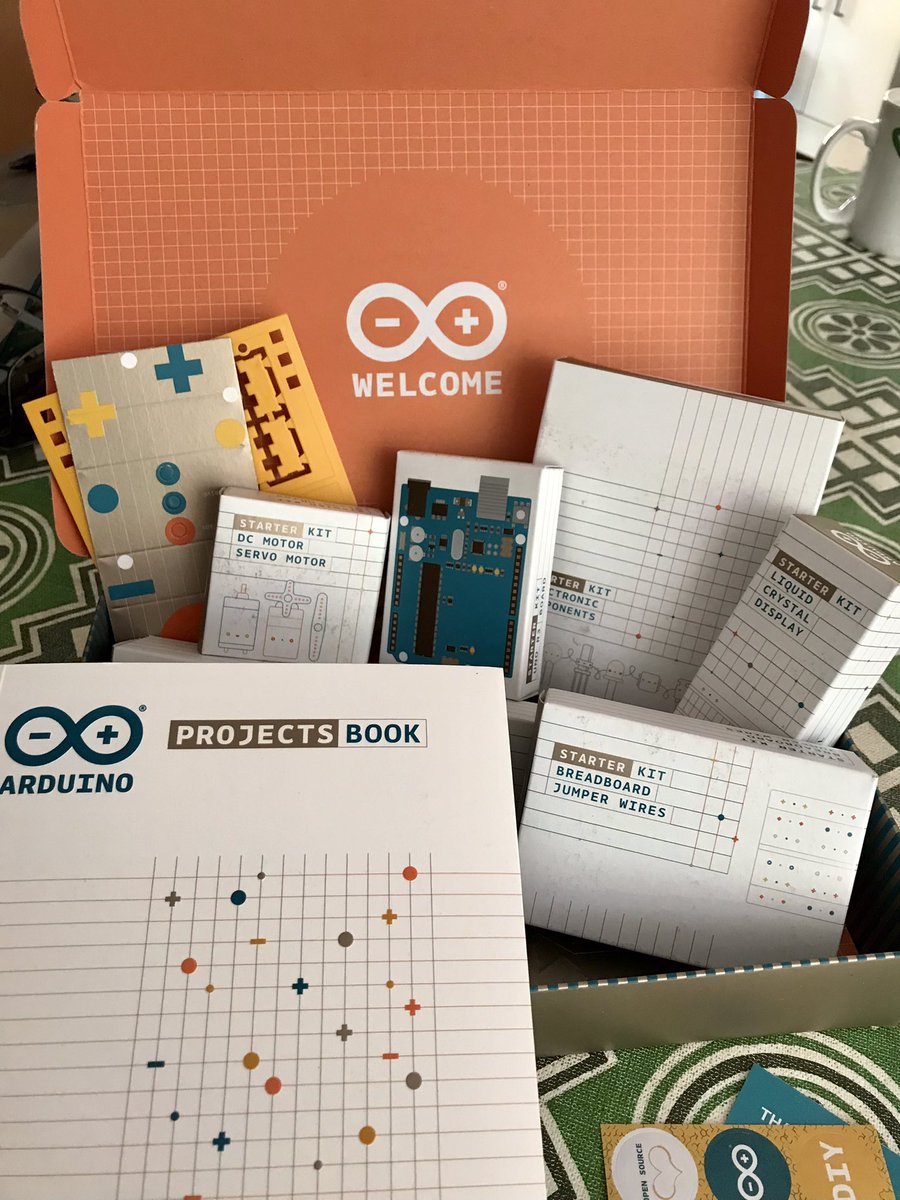 laura_szczyrba's tweet image. My partner got me an @arduino starter kit and I’m stoked to dive in!

I used an arduino in my undergrad research but never programmed one myself. I was always intimidated!

This kit is accessible and provides everything needed for intro projects 🤓