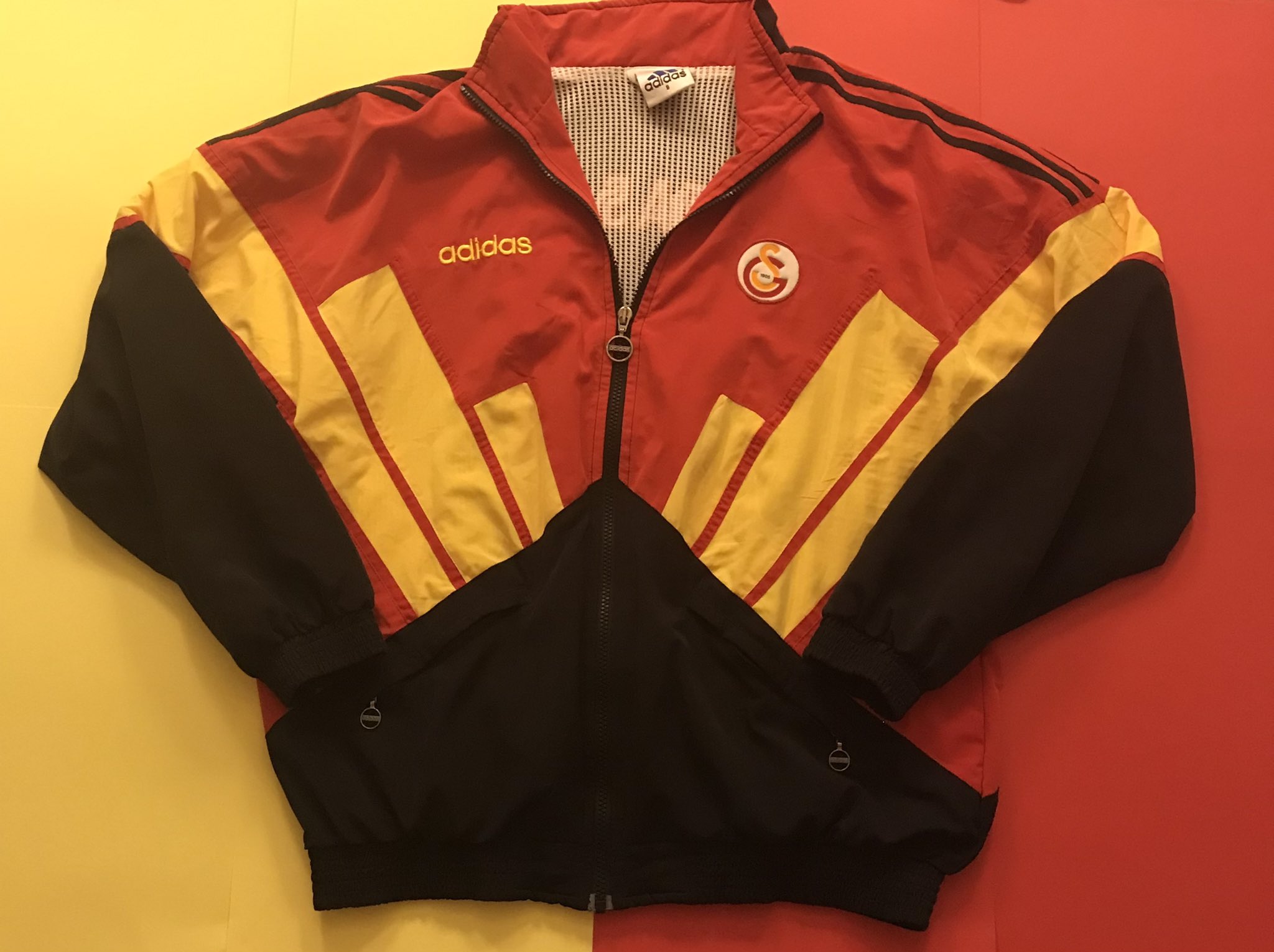 Adidas originals vintage ceket online