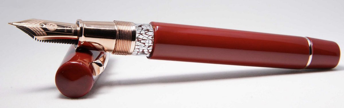 nibs.com/pens/asc/asc-b… Just arrived - new ASC Bologna Extra Bespoke Red Urushi Eggshell Limited Edition!
