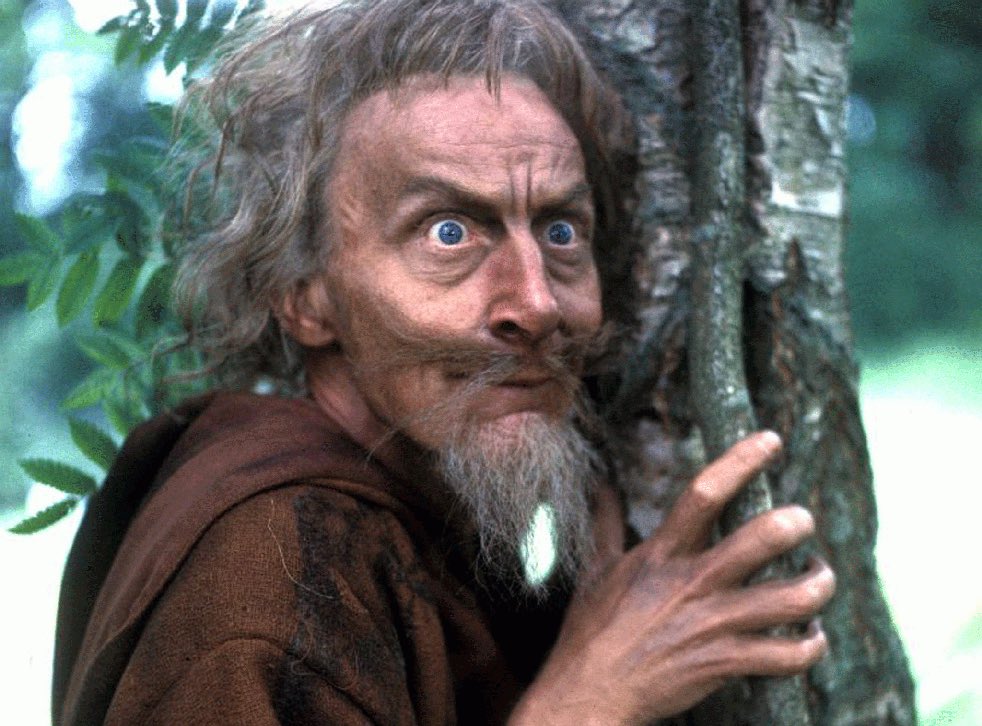 ralpha060461's tweet photo. Watching an old episode of #Heartbeat up Mums and Geoffrey Bayldon is in it. Remember him from my youth playing #Catweazel https://t.co/iOYOsnxZlT