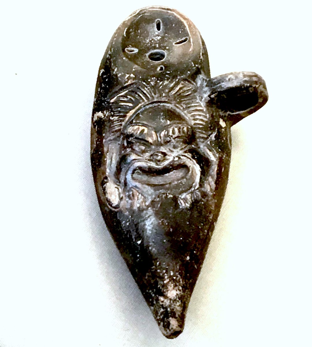 CarolineLawrenc's tweet photo. Here's a blog post I wrote to go with my @britishmuseum #membercast podcast! https://t.co/uzLzgkgyzN

#ObjectsThatInspireMyBooks #Socrates #GreekVases #Mormolukeion #Aesop #Figurine #hunchback #Room69 https://t.co/XEUp8dD1o6