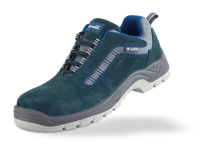 CALZADO DE SEGURIDAD MOD EMERITA  Y MOD HISPALIS MARCA
Calzado de piel serraje combinada con un tejido de alto rendimiento y alta resistencia a descosidos y desgarros.
Calzado sin componentes metálicos.
Plantilla anti-perforación y tope de seguridad no metálicos.
 S1P SRC E