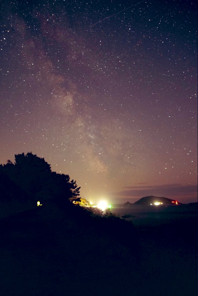 Michael Merrifield (@astromikemerri) on Twitter photo You have to switch that harbour light out for the astronomers, <a href="/hermisland/">Herm Island</a>! (Though the boat owners may be less impressed!) You have to switch that harbour light out for the astronomers, <a href="/hermisland/">Herm Island</a>! (Though the boat owners may be less impressed!)