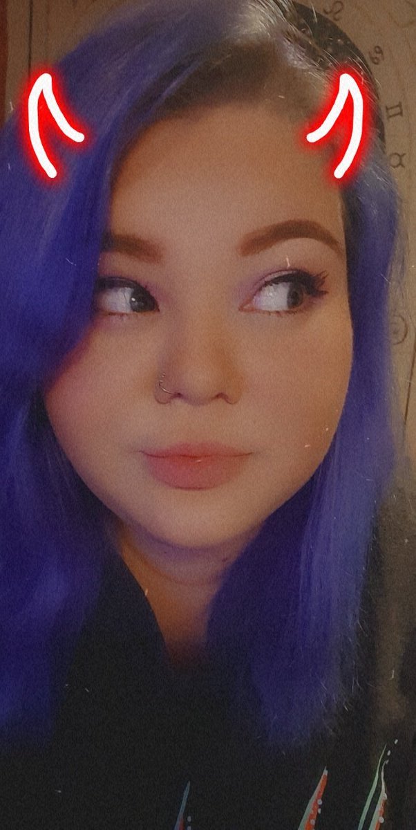 unidonkey_'s tweet photo. I'm back baby! With some apex! https://t.co/JIHqJauUeF 
#games #apex #apexlegends #streaming #streamer #gamergirl #affiliate #pcgaming #twitch https://t.co/XcireDDDTP