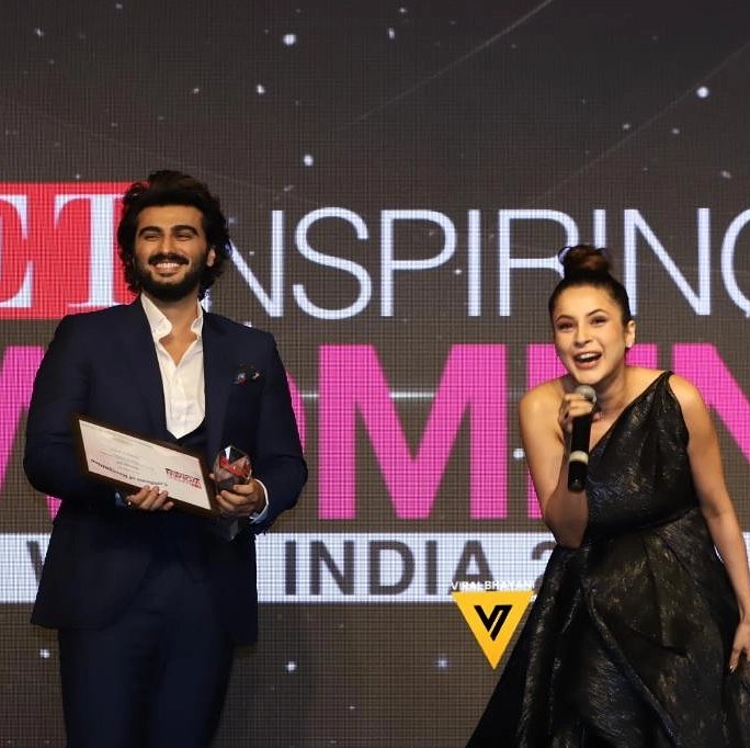 #arjunkapoor and #shehnaazgill today for Economic Tines Awards tonight at Trident Hotel. Sheenaaz received the award today from Arjun Kapoor  at the Economic times Inspiring Women award where the former was awarded as the Promising Face Award.
