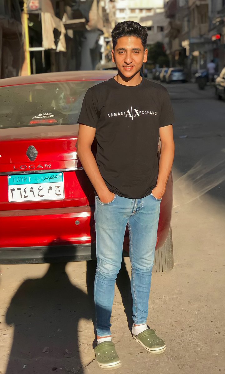 MahmoudKhouder's tweet photo. #NEW_AVE لاڤ عشان عجبني🖤💫 https://t.co/ExpueJ3EVv