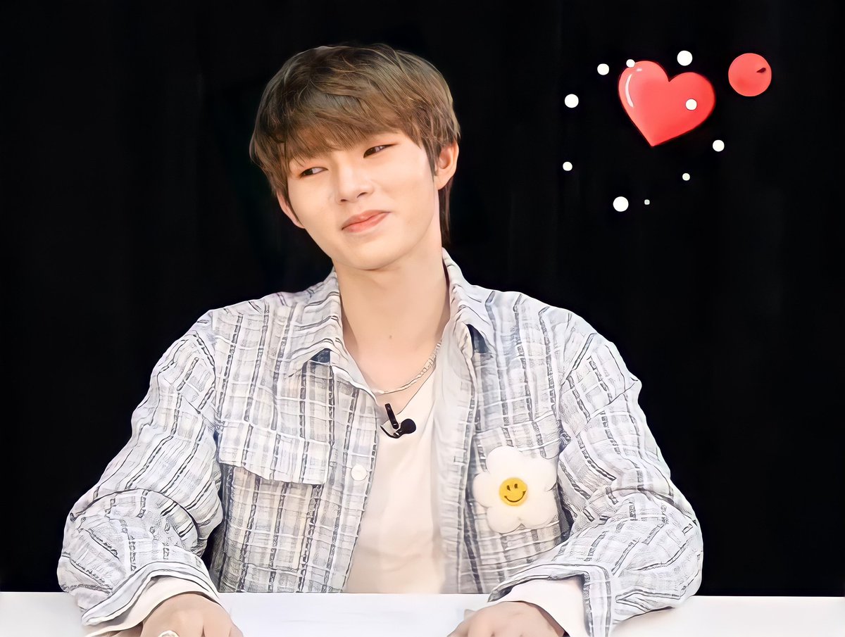 Ai_SeeU's tweet photo. Hi there cutie 💙💙💙
#IXFORMLIUJUN #LiuJun #JunLiu #TogetherWithJunLiu https://t.co/JJTQekqqgu