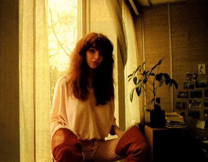 A very happy birthday to the queen herself, Kate bush 