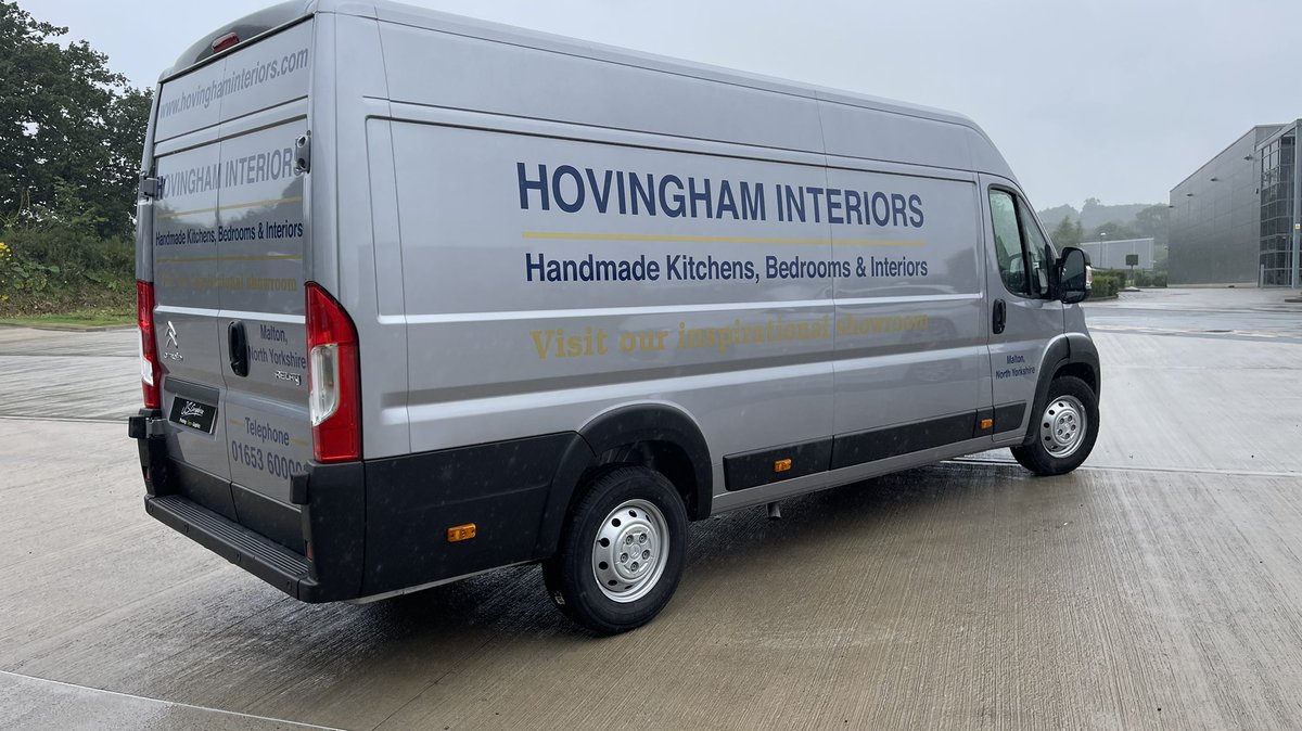 JSGraphixx's tweet photo. Big #thanks to #hovinghaminteriors for asking us to #signwrite their #brandnew #citroenrelay using @Metamarkuk #m7 #gold & #prussianblue #vinyl weโve even updated their #logo ๐๐ https://t.co/N3czYgrZfZ