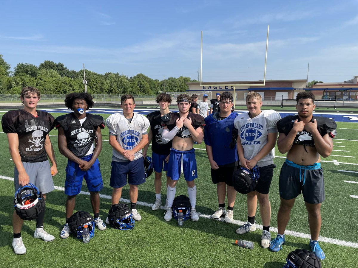 GVEagleFootball's tweet photo. Off-season ✔️
Great physical scrimmage to end the summer. Now the real deal is upon us August 9th. Enjoy the dead week. Excited to see big things from this team in the fall! #All4One https://t.co/oNc4M1Ir25