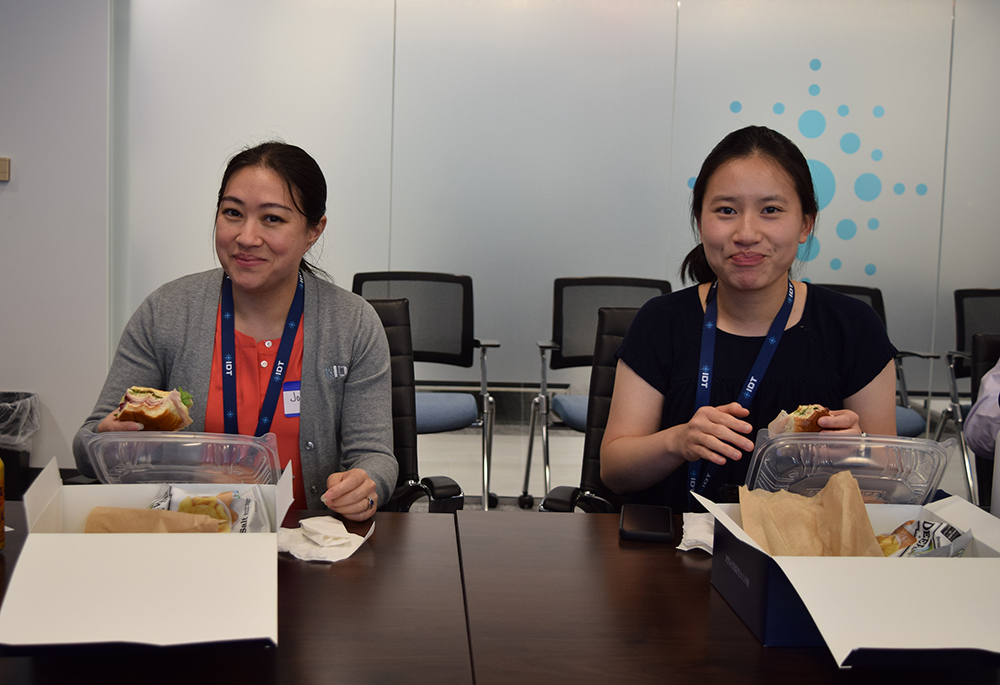 IDTusa's tweet photo. This week, IDT hosted a 2nd session of IDT 101 in our #ArlingtonVA &amp; #MtLaurelNJ offices. At this in-person event, new employees visited their offices, met their colleagues, and got a taste of IDT’s #culture. All employees were invited to join in for lunch! #EmployeeExperience https://t.co/80sJd1MWwQ