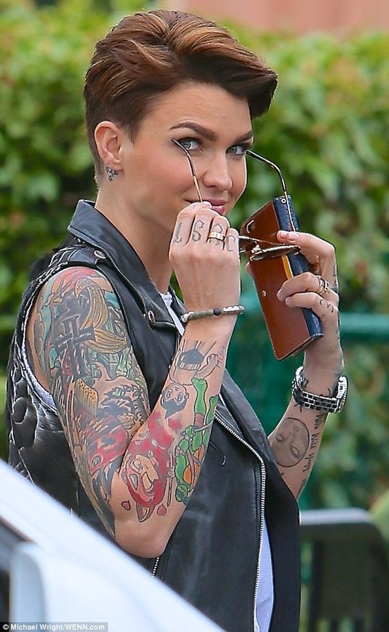 kanecrm's tweet image. inquisitive and thoughtful, she was the challenge he'd been waiting for, a reminder that creativity runs deep, like secrets; dark eyed dreamers - they were a dangerous pair, "Q" next to "U", scribbled out on paper