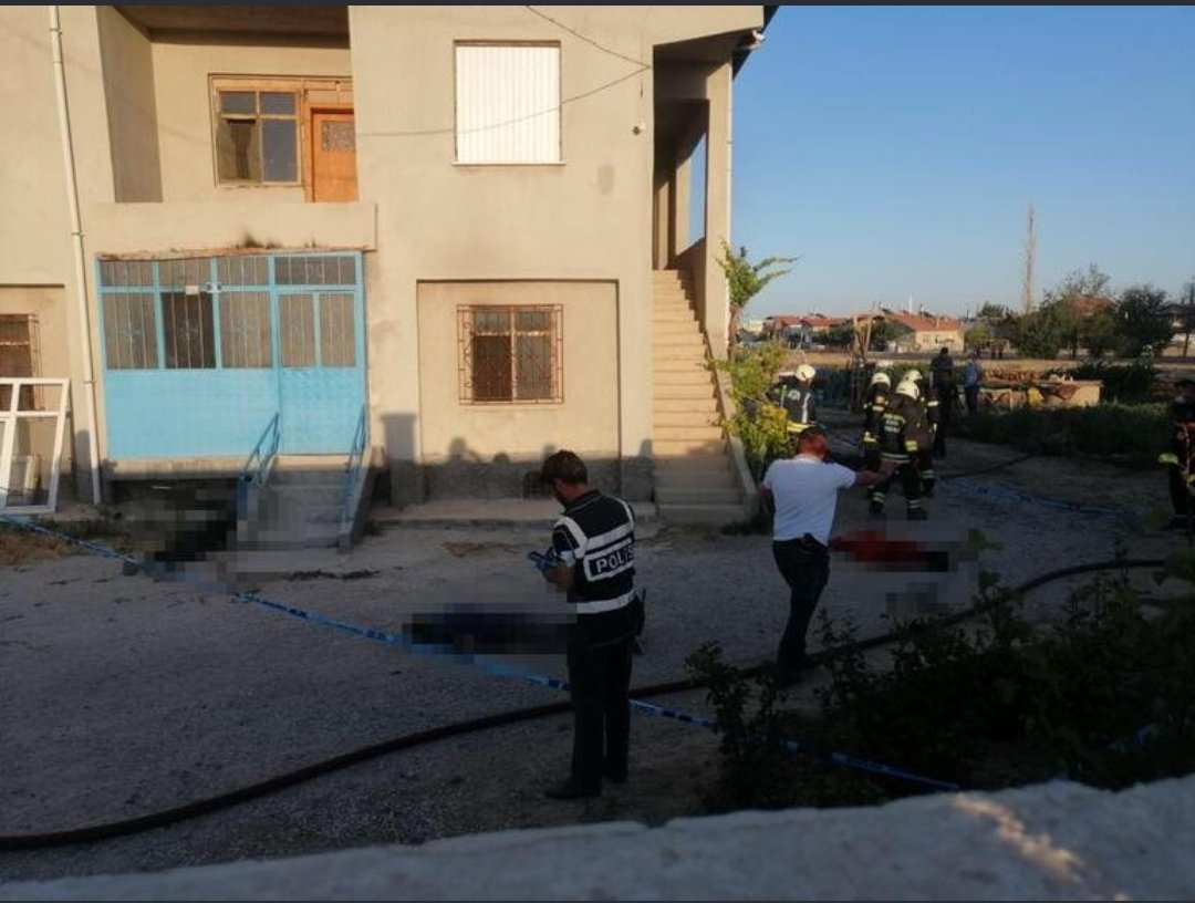 Orman yangınlarını bahane edip günlerdir nefret söylemini üretenler bu katliamın sorumlusudur!

Tüm ekoloji örgütlerini, doğa ve yaşam savunucuları bu katliam karşısında ses çıkarmaya, yaşamı savunmaya çağırıyoruz!  #KonyadaKatliam