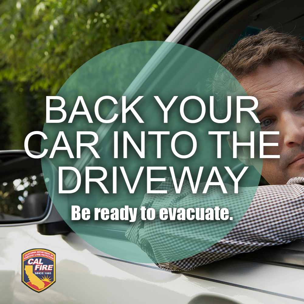 CALFIRE_PIO's tweet photo. #RT @CAL_FIRE: To ensure a speedy evacuation, be prepared by backing your vehicle into the driveway and having it already packed with your emergency supply kit. If you need to evacuate, you will be able to leave quickly! https://t.co/MOHjosWKWA #Wildfir… https://t.co/uqPjt4D4RO