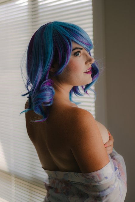 New boudoir photo sets are on their way https://t.co/DcoFfxrwxQ