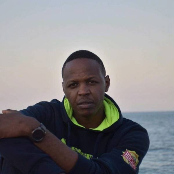 johnkNdungu2's tweet photo. 👑Mufasa ᴾᴿᴵᴰᴱ is streaming in Uplive right now with amazing content, Dont miss out your chance to hang out with hosts! https://t.co/pzLarlQosN https://t.co/NS7CRdZeuT