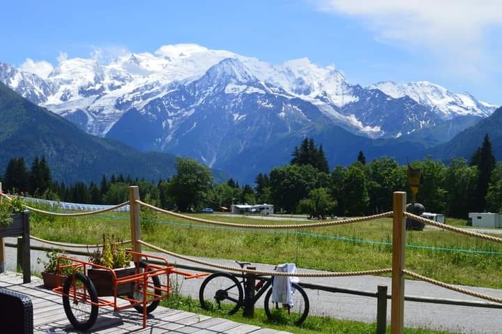 missval22's tweet photo. Passy😍Merci Justine pour la photo!/Thanks Justine for the picture!
#hautesavoie #passy #faucigny #montblanc #montagne #mountains #voyage #travel #paysage #landscape #nature #naturelovers #photooftheday #Vacances #holidays #ontheroad #tourisme #france #Alpes #AuvergneRhoneAlpes https://t.co/7lYZuyLFTB