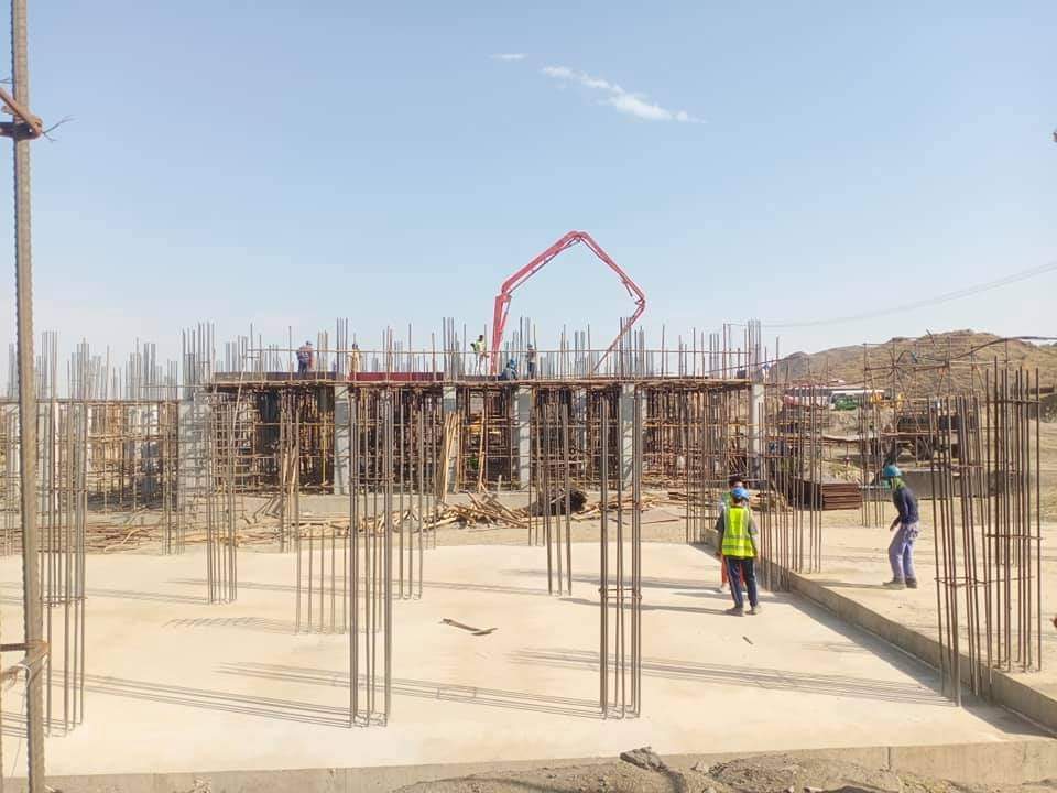 CPEC_UPDATE's tweet photo. Under Construction Mohmand Dam Hydropower Project - 800 MW
Under Construction since September 2019
Gross Storage 1.2 MAF
Annual Energy Production 2,862 GWh
Completion date: 2025
#Mohmand #MohmandDam #KhyberPakhtunkhwa #Pakistan #Hydropower 🇵🇰🇵🇰
C #developingpak https://t.co/xNPhhuC9Ds
