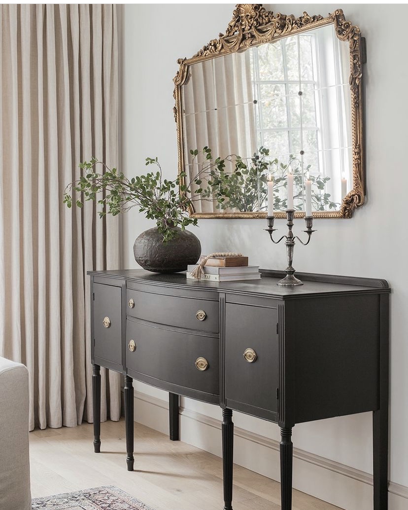 Maison Blanche Paint tweet media