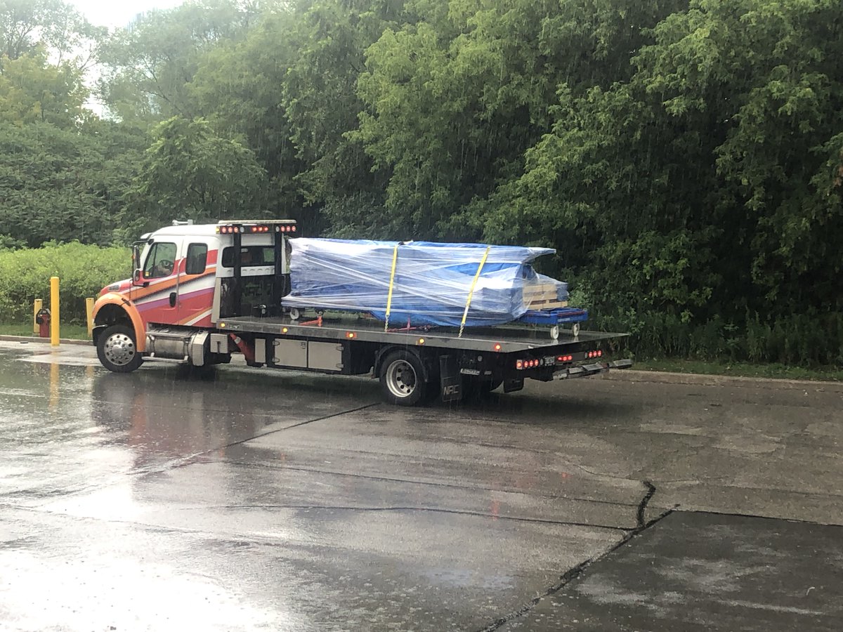 flatlinespray's tweet image. Rain or shine...equipment gets delivered by Flat Line!  

Congrats to Carstar Lucan and Carstar Goderich for receiving new equipment on a rainy day.  July showers will bring August customers.  

Call Flat Line today, we are here to help with your business.
905-475-5600
