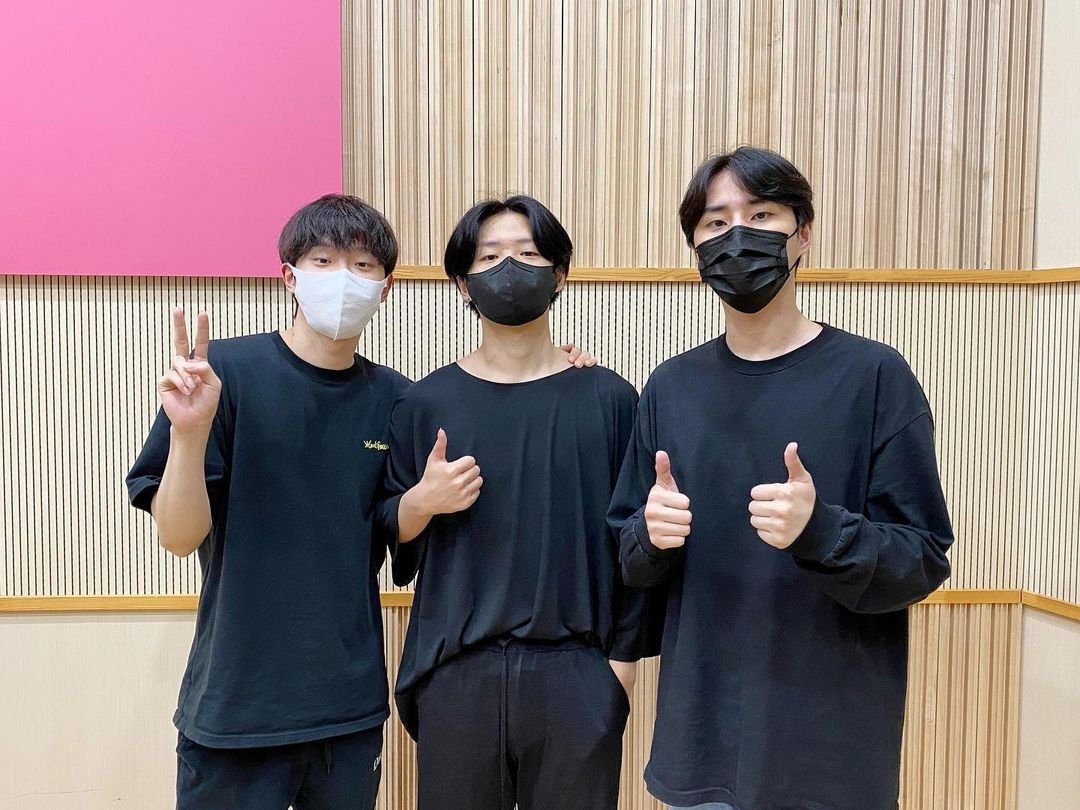 DAY6 Updates tweet media